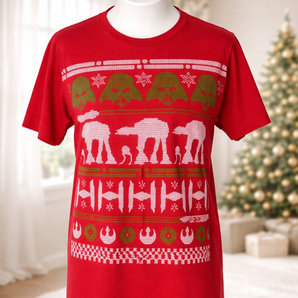 Star Wars red Christmas Graphic M